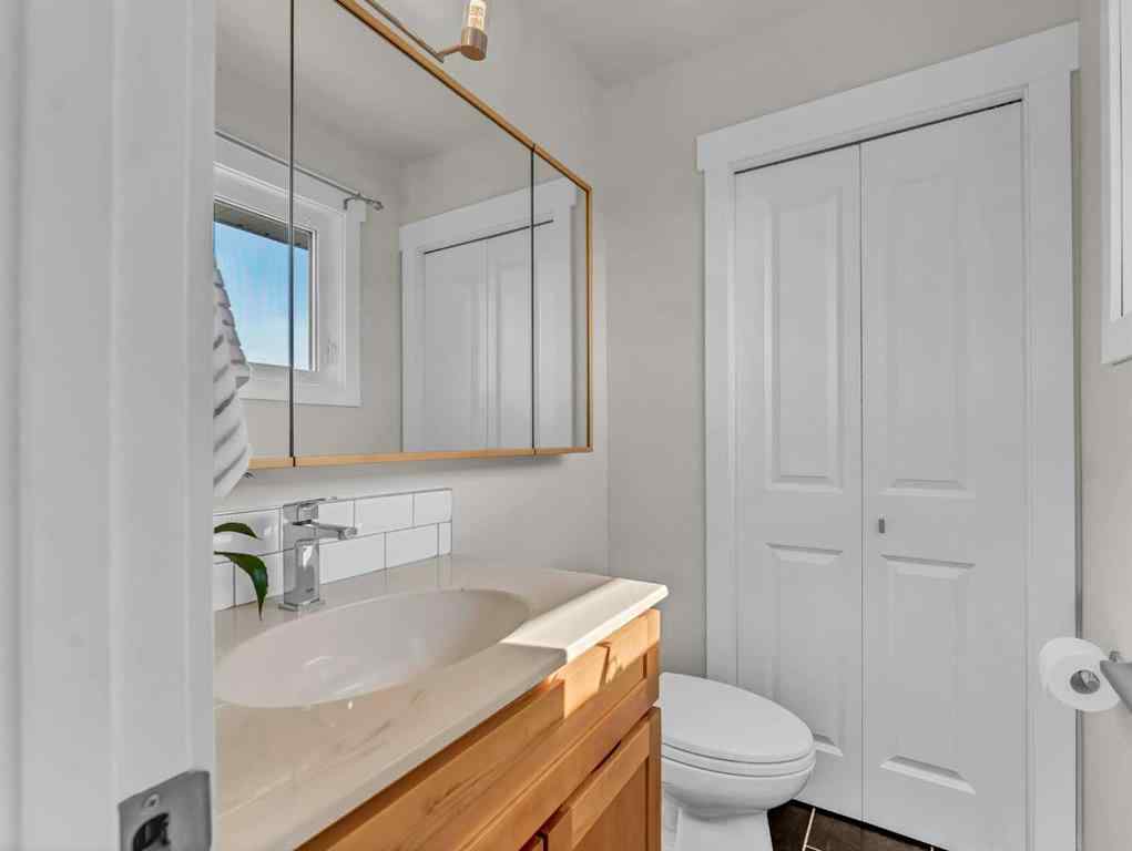 MLS® A2253812 - 306 Seven Persons Drive SW in SW Southridge Medicine Hat, Residential