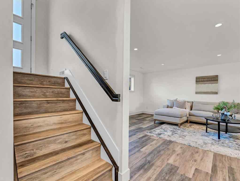 MLS® A2253812 - 306 Seven Persons Drive SW in SW Southridge Medicine Hat, Residential