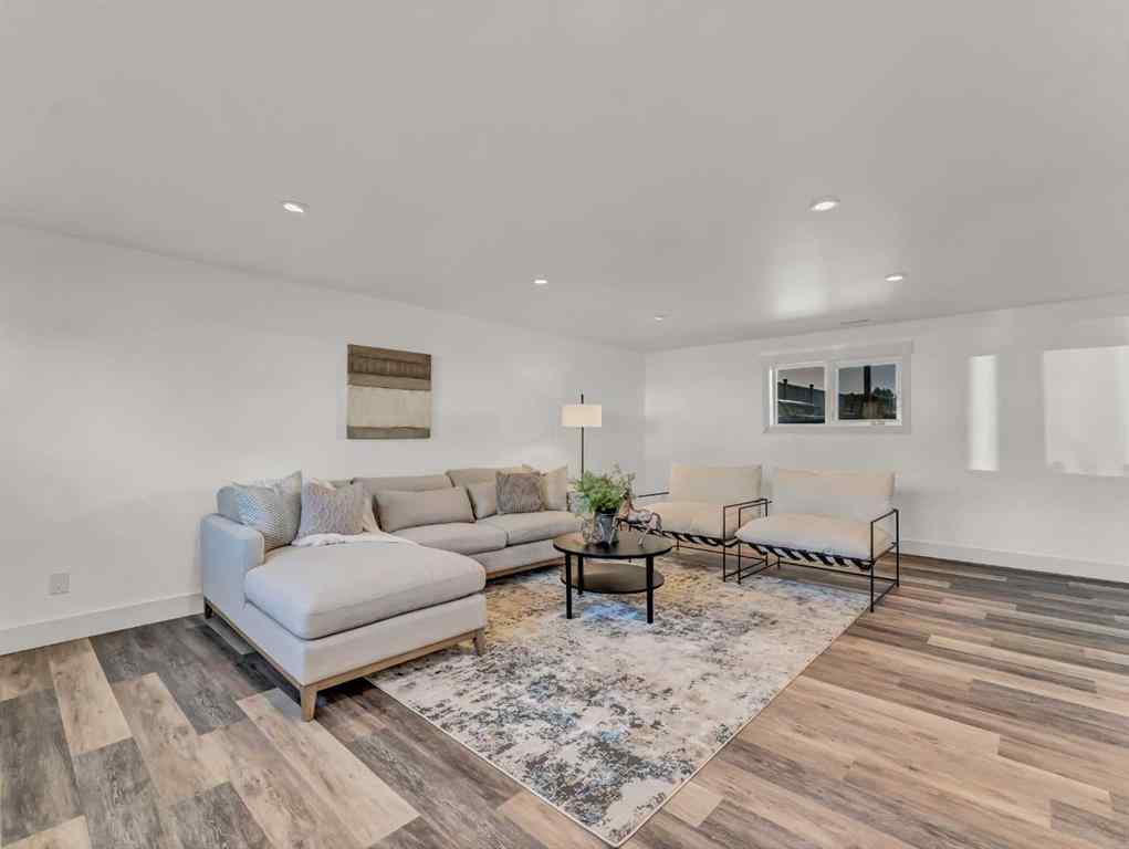 MLS® A2253812 - 306 Seven Persons Drive SW in SW Southridge Medicine Hat, Residential