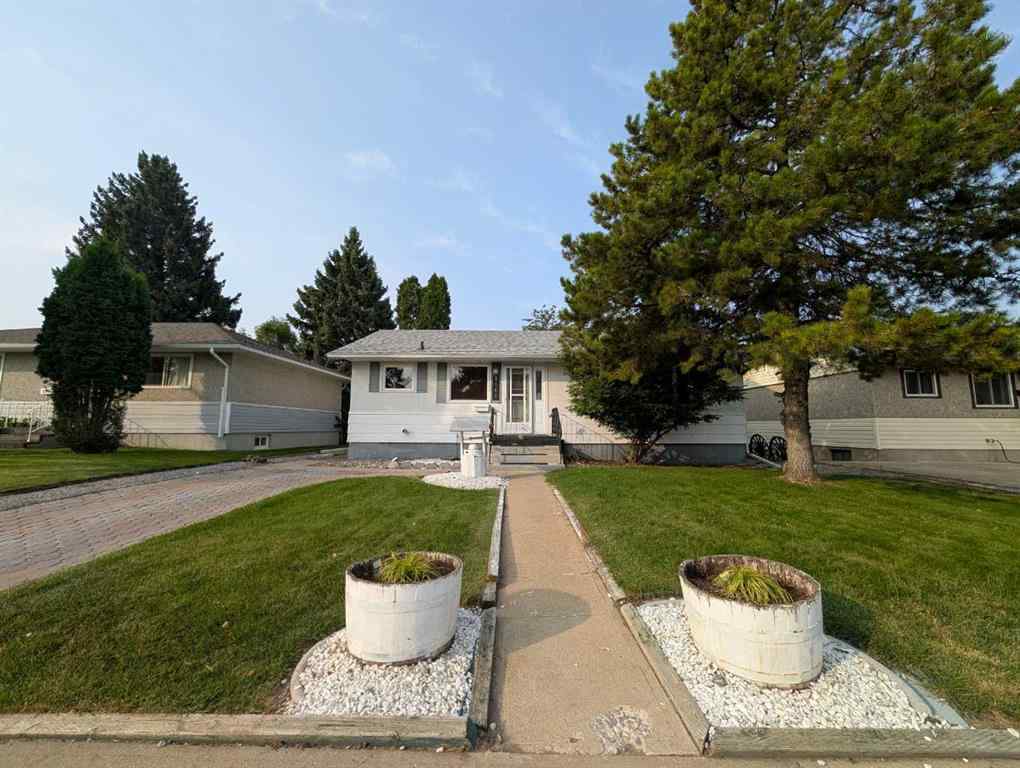 MLS® A2253817 - 2788 Dunmore Road SE in Crestwood-Norwood Medicine Hat, Residential
