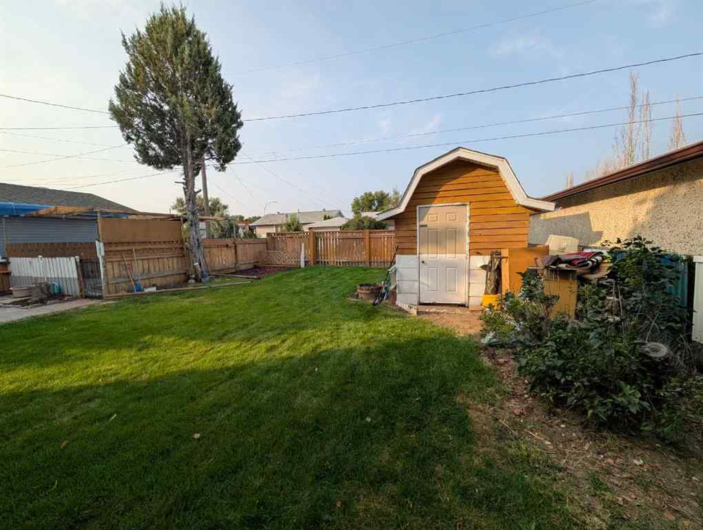 MLS® A2253817 - 2788 Dunmore Road SE in Crestwood-Norwood Medicine Hat, Residential