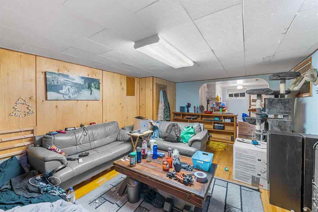 MLS® A2253818 - 427 35 Avenue NW in Highland Park Calgary, Residential