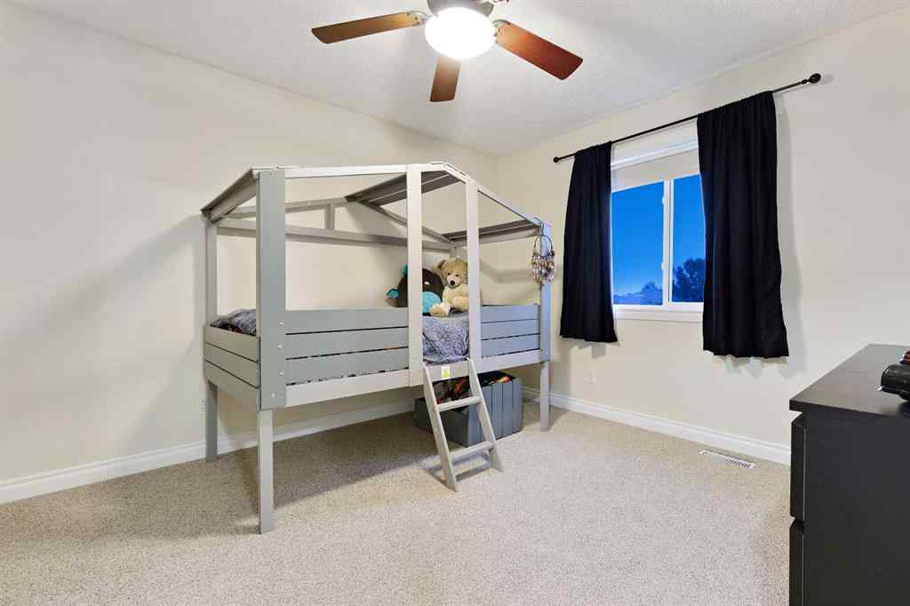 MLS® A2253826 - 4 Lloyd Crescent NE in NONE Langdon, Residential
