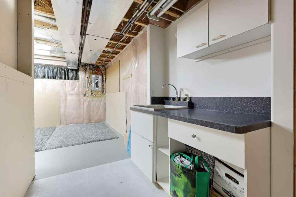 MLS® A2253826 - 4 Lloyd Crescent NE in NONE Langdon, Residential