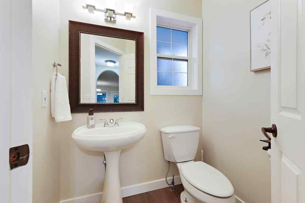 MLS® A2253826 - 4 Lloyd Crescent NE in NONE Langdon, Residential