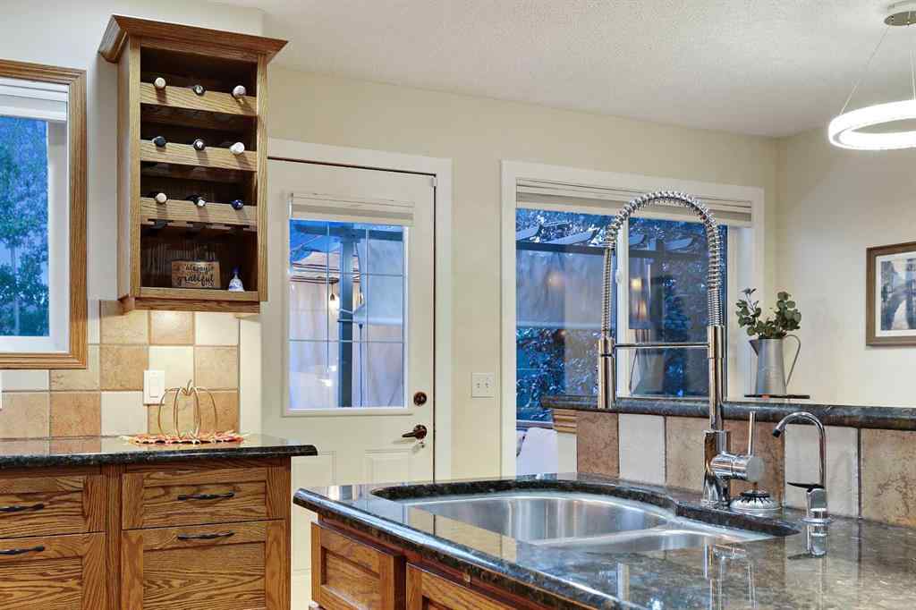 MLS® A2253826 - 4 Lloyd Crescent NE in NONE Langdon, Residential