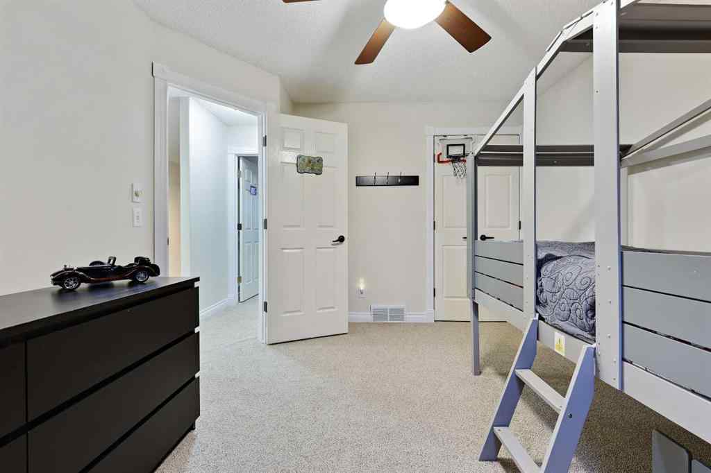 MLS® A2253826 - 4 Lloyd Crescent NE in NONE Langdon, Residential