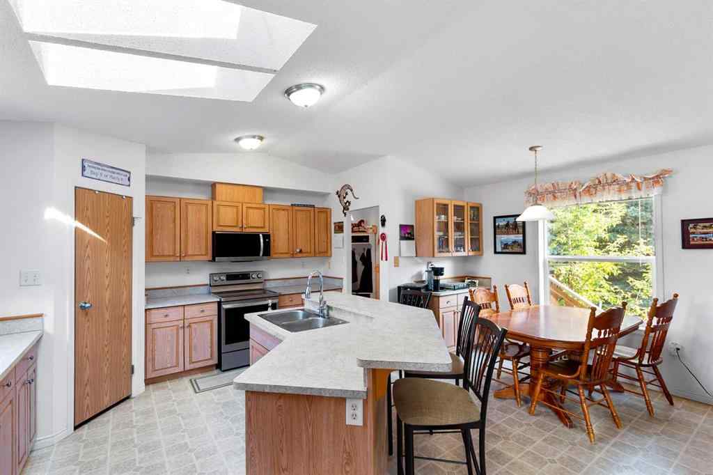 MLS® A2253830 - 30032 Range Road 270   in NONE Rural Mountain View County, Residential