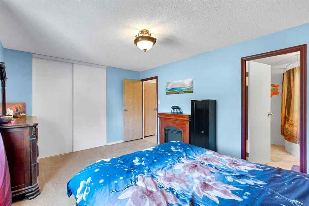 MLS® A2253830 - 30032 Range Road 270   in NONE Rural Mountain View County, Residential