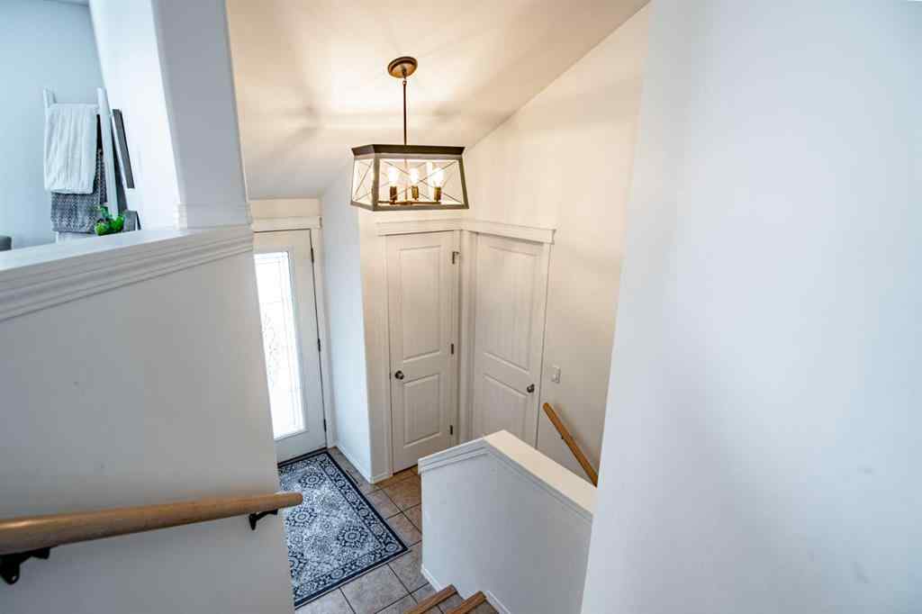 MLS® A2253831 - 6 Rolling Hills Bay  in Rolling Hills Blackfalds, Residential