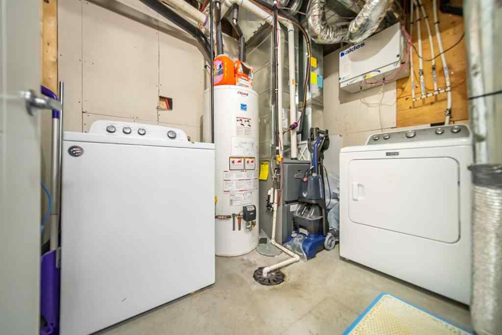 MLS® A2253837 - Unit #1 4517 Bowness Road NW in Montgomery Calgary, Residential