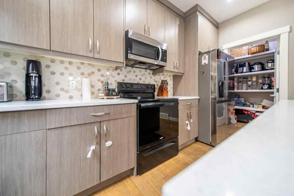 MLS® A2253837 - Unit #1 4517 Bowness Road NW in Montgomery Calgary, Residential
