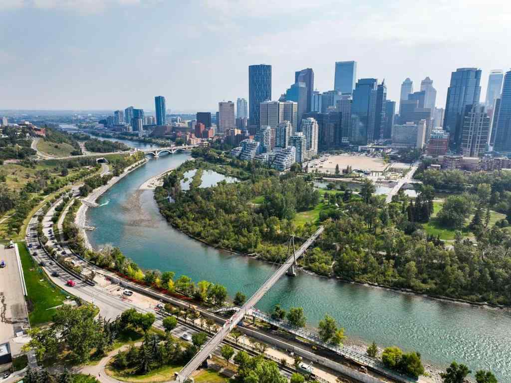 MLS® A2253840 - Unit #802 108 2 Street SW in Chinatown Calgary, Residential