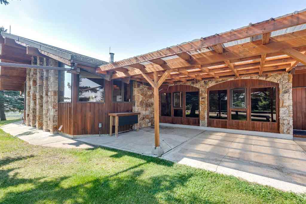 MLS® A2253841 - 273167 Range Road 25   in NONE Rural Rocky View County, Residential