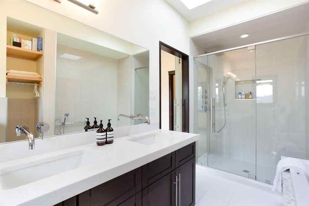MLS® A2253842 - 537 34A Street NW in Parkdale Calgary, Residential