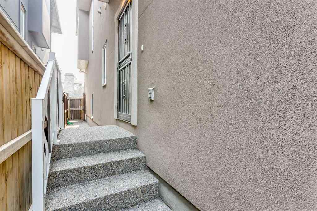 MLS® A2253842 - 537 34A Street NW in Parkdale Calgary, Residential