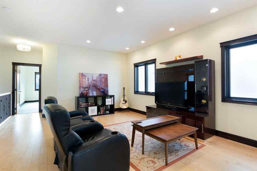 MLS® A2253842 - 537 34A Street NW in Parkdale Calgary, Residential