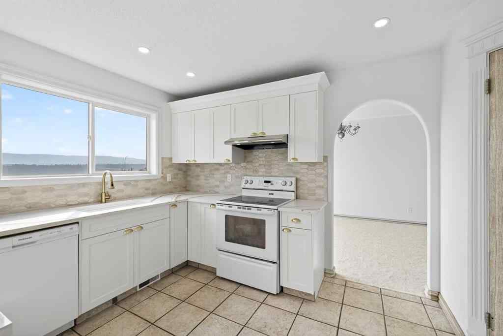 MLS® A2253844 - 78 Scimitar View NW in Scenic Acres Calgary, Residential