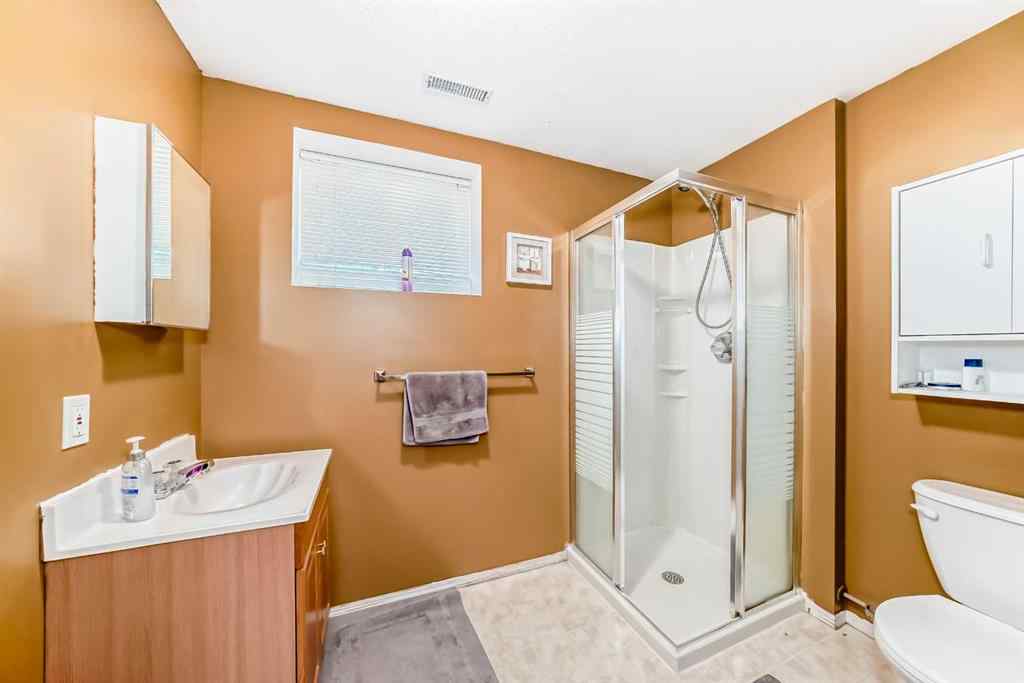 MLS® A2253845 - 5906 56 Street  in NONE Taber, Residential