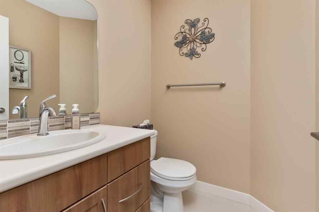 MLS® A2253847 - 2607 63 Street  in Valleyview Camrose, Residential