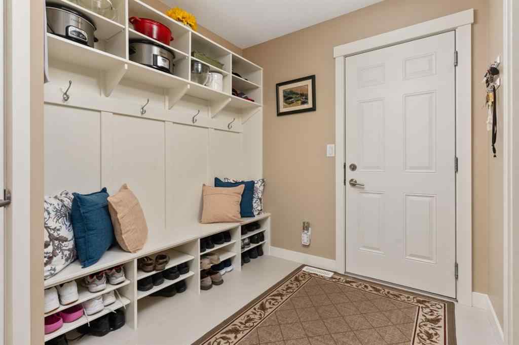MLS® A2253847 - 2607 63 Street  in Valleyview Camrose, Residential