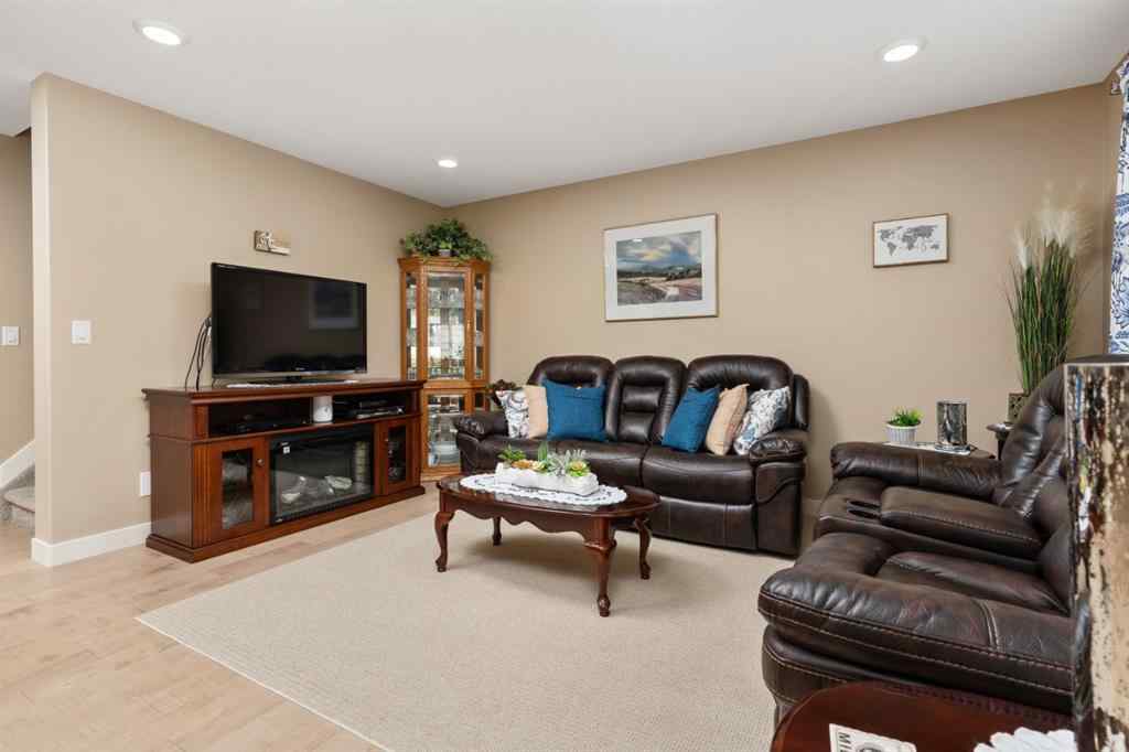 MLS® A2253847 - 2607 63 Street  in Valleyview Camrose, Residential