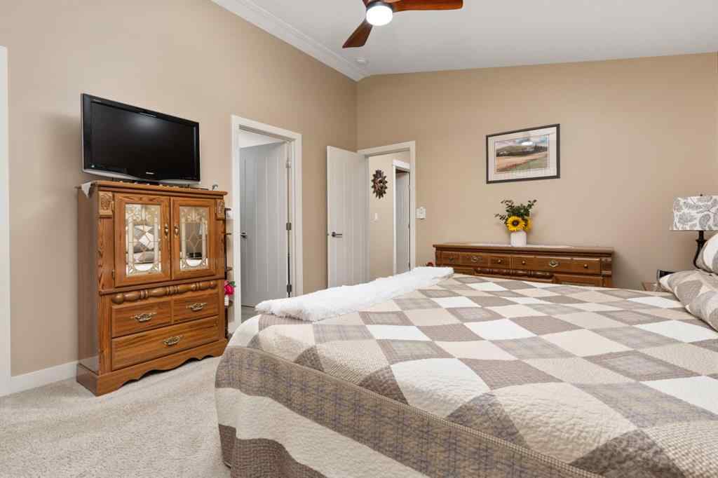 MLS® A2253847 - 2607 63 Street  in Valleyview Camrose, Residential