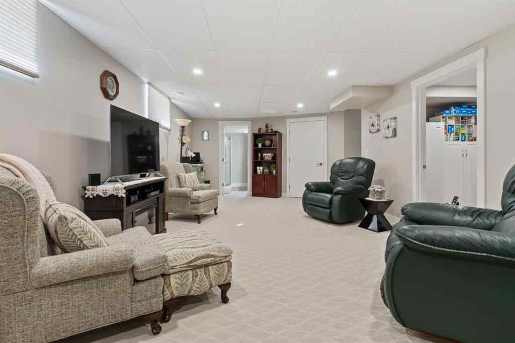 MLS® A2253847 - 2607 63 Street  in Valleyview Camrose, Residential