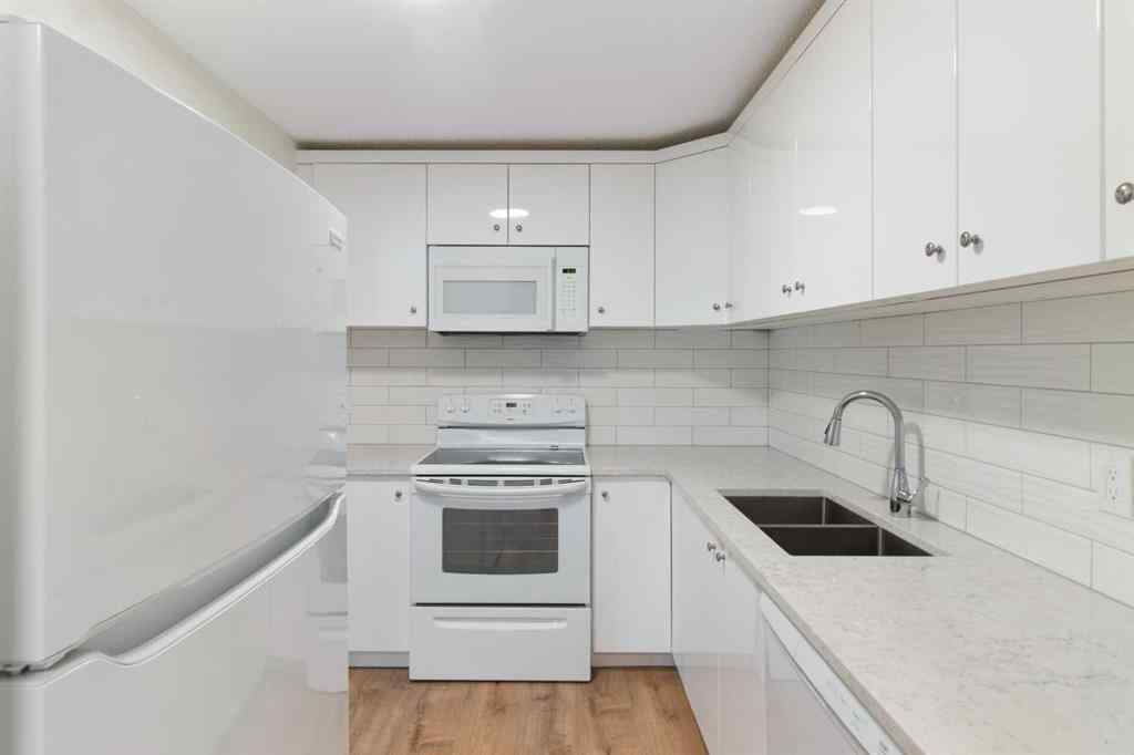MLS® A2253853 - 11612 Oakfield Drive SW in Cedarbrae Calgary, Residential