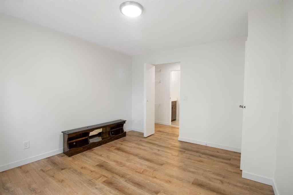 MLS® A2253853 - 11612 Oakfield Drive SW in Cedarbrae Calgary, Residential