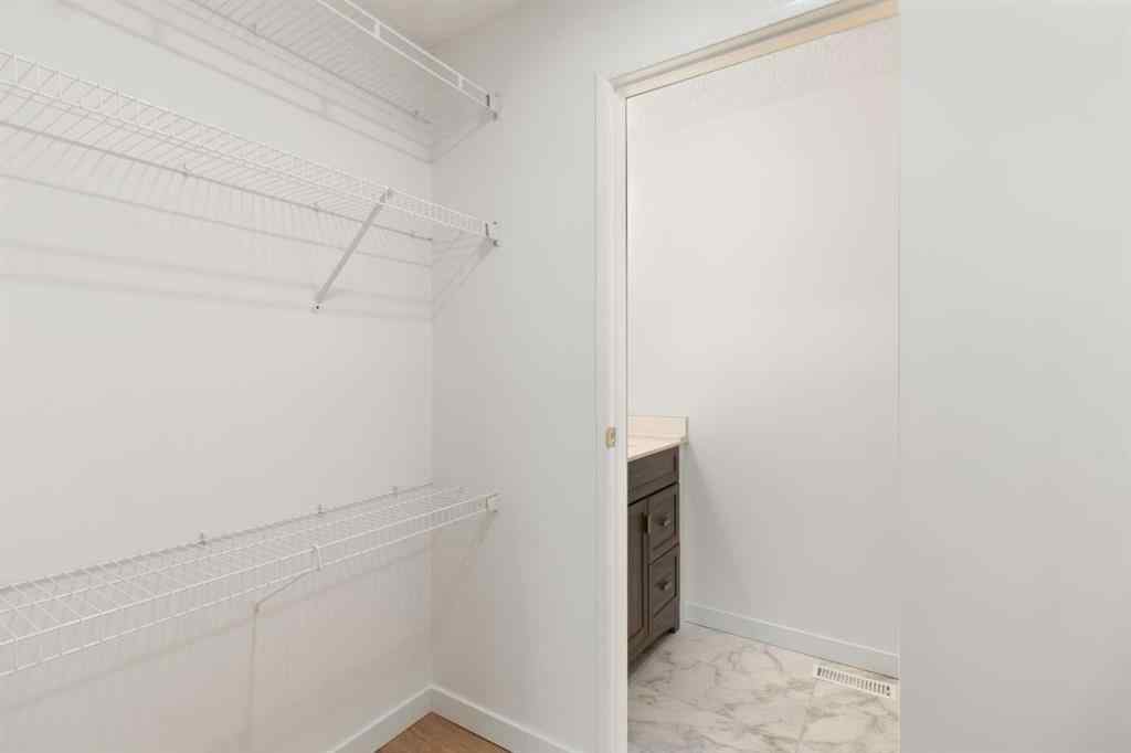 MLS® A2253853 - 11612 Oakfield Drive SW in Cedarbrae Calgary, Residential