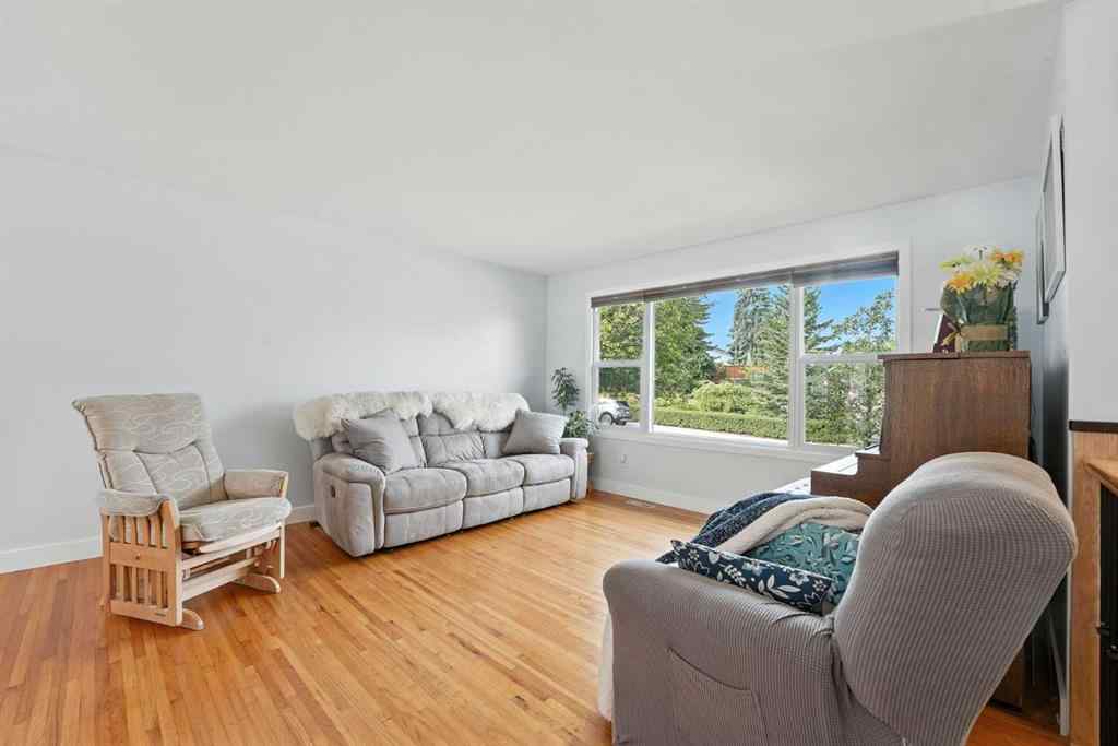 MLS® A2253854 - 1454 Hunterbrook Road NW in Huntington Hills Calgary, Residential