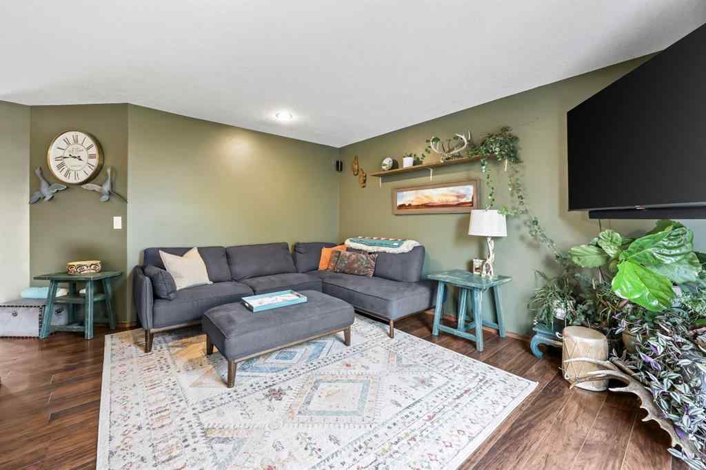 MLS® A2253860 - 245 200 Valarosa Place  in NONE Didsbury, Residential