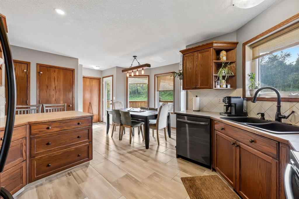 MLS® A2253860 - 245 200 Valarosa Place  in NONE Didsbury, Residential