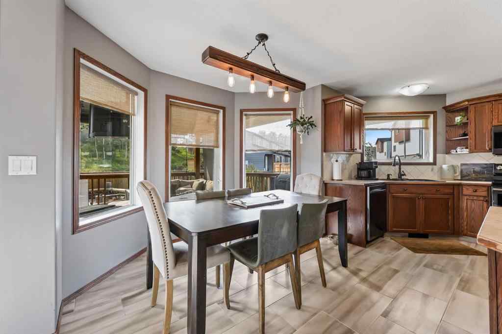 MLS® A2253860 - 245 200 Valarosa Place  in NONE Didsbury, Residential