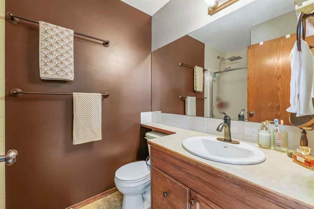 MLS® A2253860 - 245 200 Valarosa Place  in NONE Didsbury, Residential
