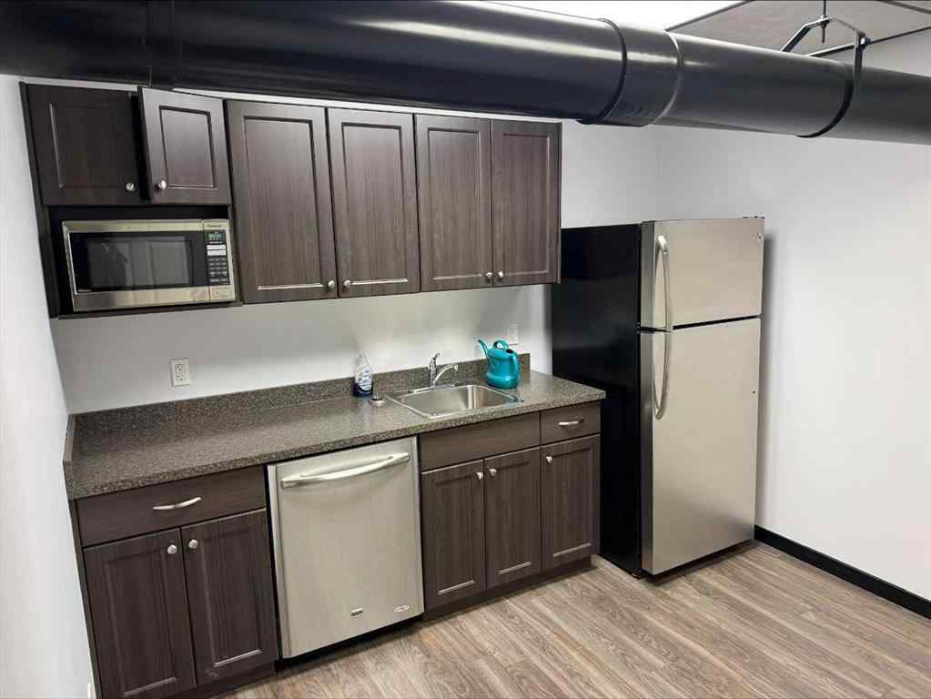 MLS® A2253861 - Unit #11 8802 112 Street  in Richmond Industrial Park Grande Prairie, Commercial