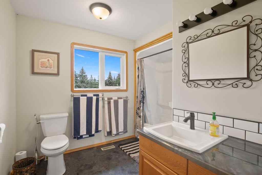 MLS® A2253862 - 1530 TWP Road 414   in NONE Rural Lacombe County, Residential