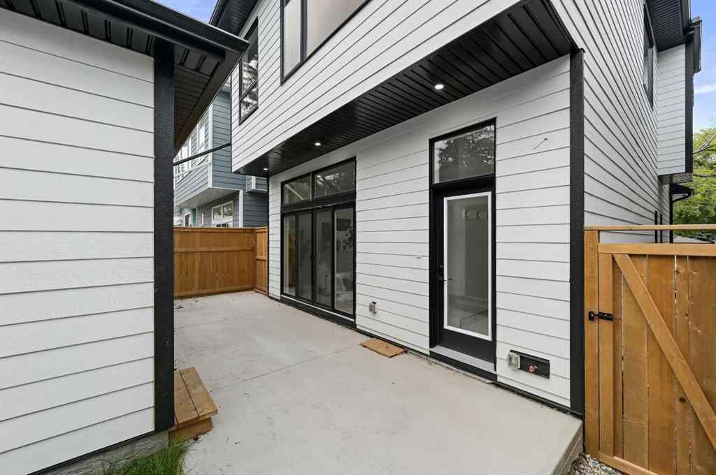 MLS® A2253865 - 107 Hartford Road NW in Highwood Calgary, Residential