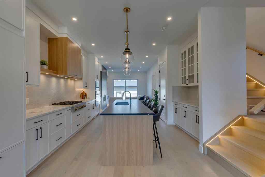 MLS® A2253869 - 2410 29 Avenue SW in Richmond Calgary, Residential