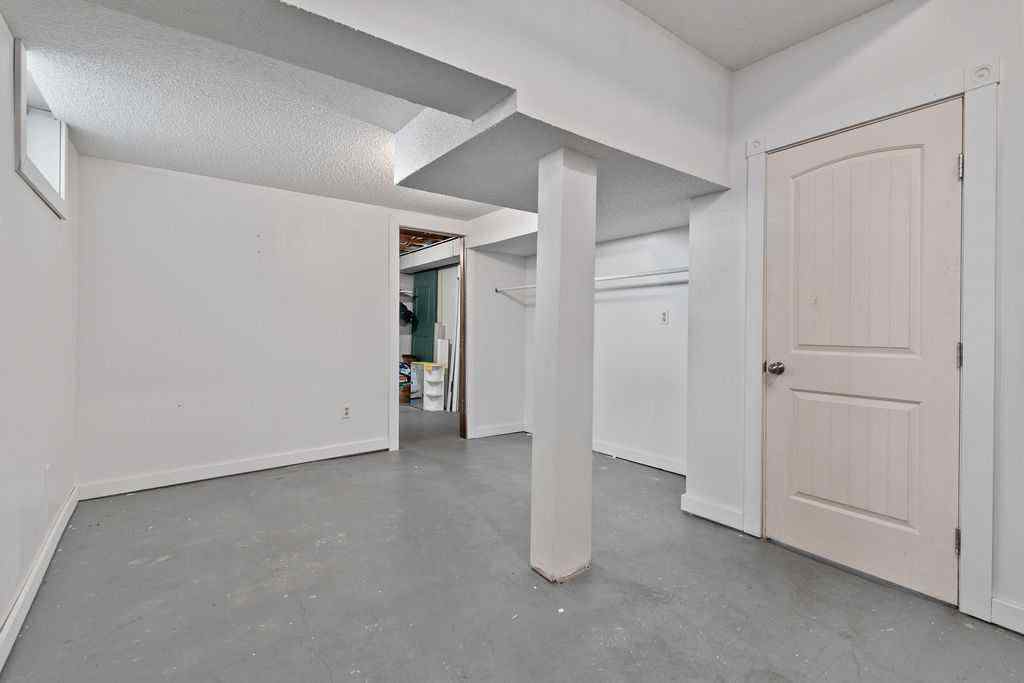 MLS® A2253870 - 215 Ranchview Court NW in Ranchlands Calgary, Residential