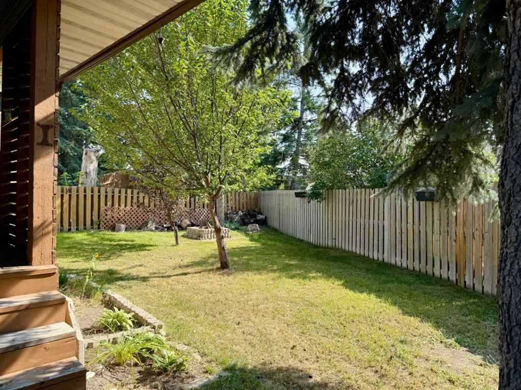 MLS® A2253870 - 215 Ranchview Court NW in Ranchlands Calgary, Residential