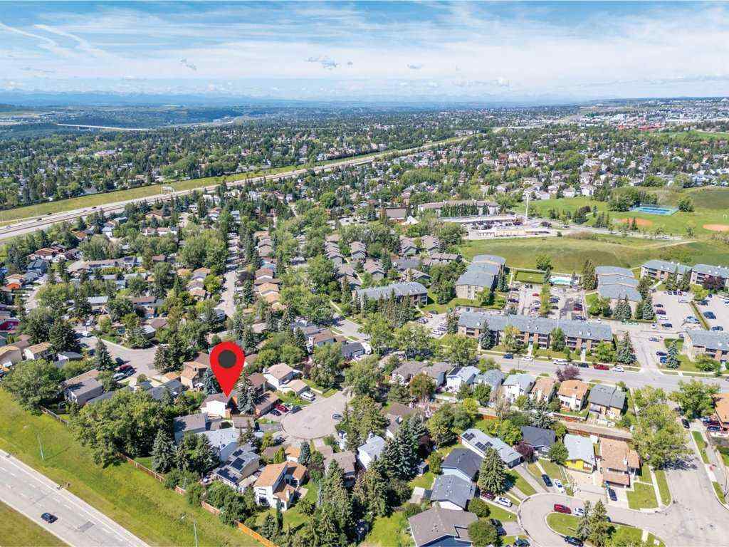 MLS® A2253870 - 215 Ranchview Court NW in Ranchlands Calgary, Residential