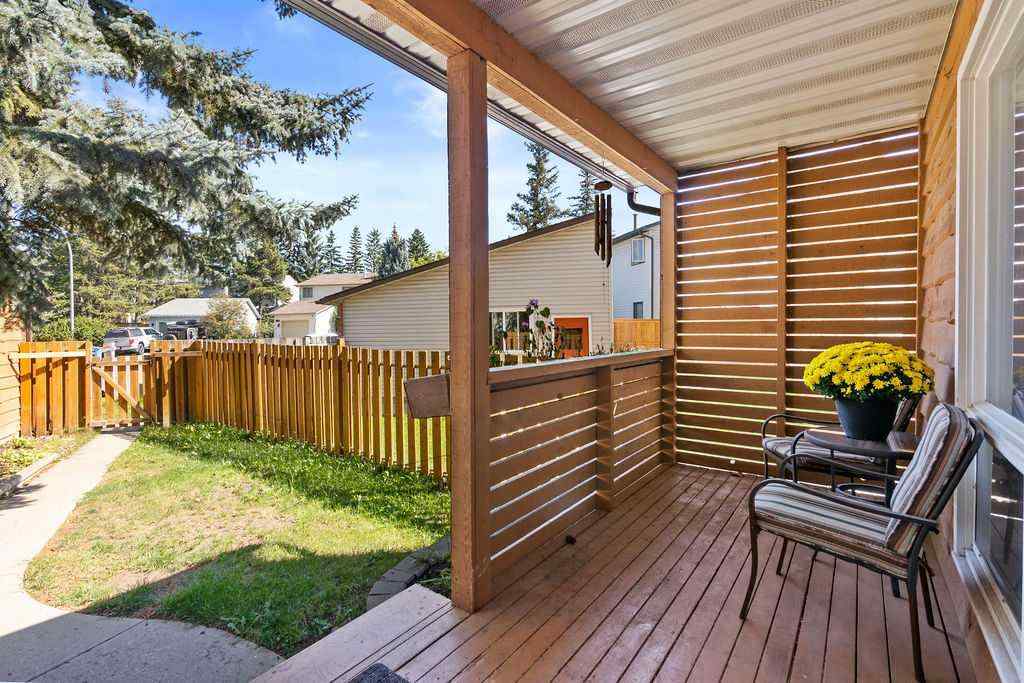 MLS® A2253870 - 215 Ranchview Court NW in Ranchlands Calgary, Residential