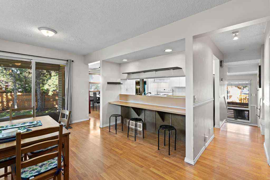 MLS® A2253870 - 215 Ranchview Court NW in Ranchlands Calgary, Residential