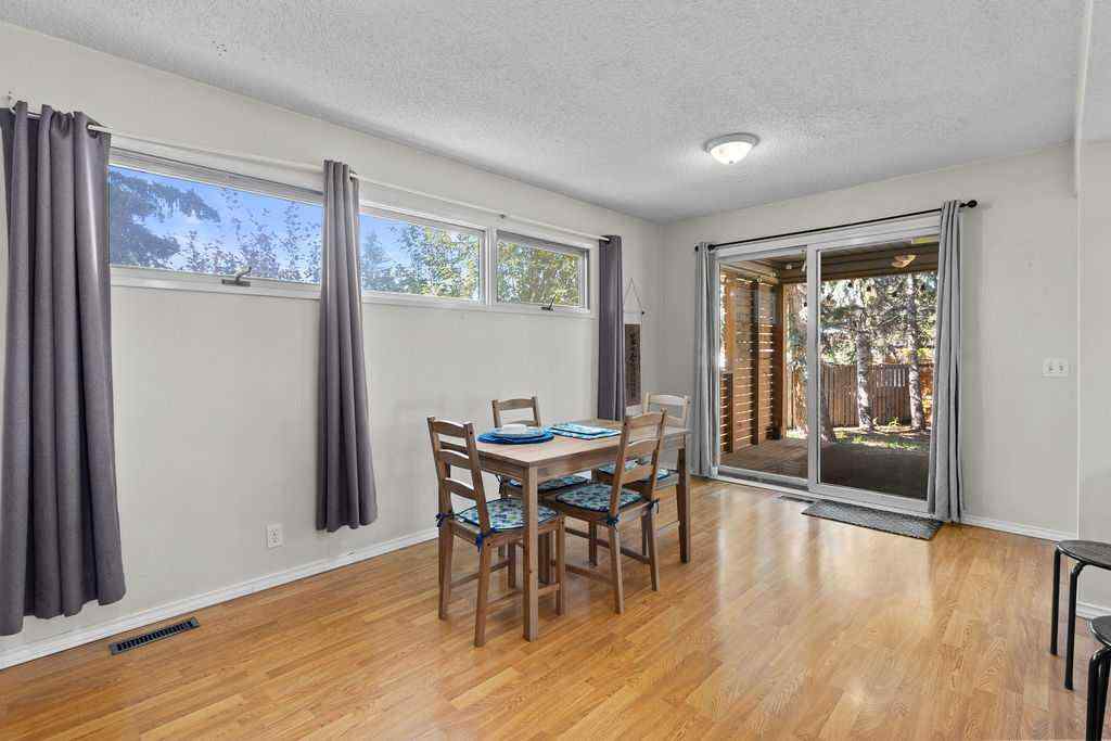 MLS® A2253870 - 215 Ranchview Court NW in Ranchlands Calgary, Residential