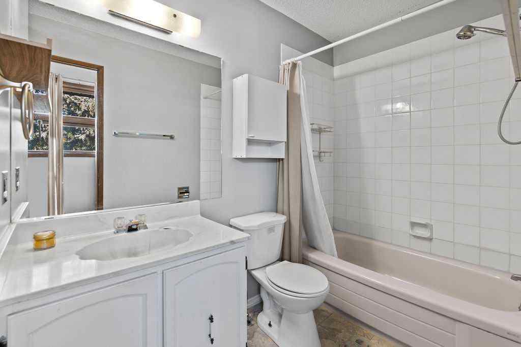 MLS® A2253870 - 215 Ranchview Court NW in Ranchlands Calgary, Residential