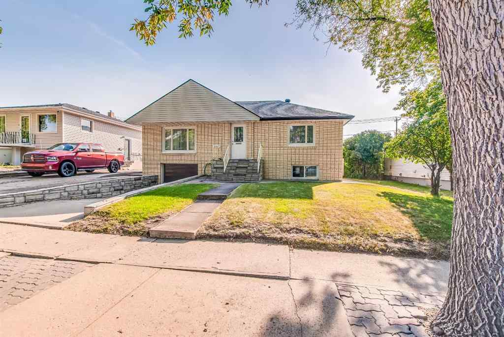 MLS® A2253871 - 1967 15 Avenue SE in Crestwood-Norwood Medicine Hat, Residential