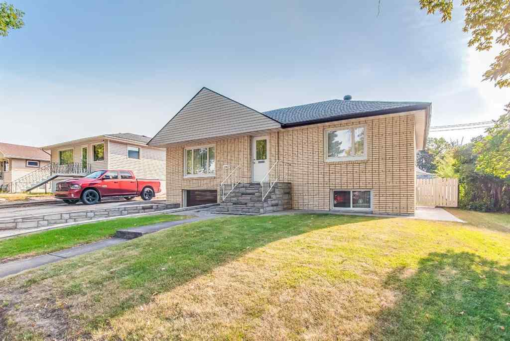 MLS® A2253871 - 1967 15 Avenue SE in Crestwood-Norwood Medicine Hat, Residential