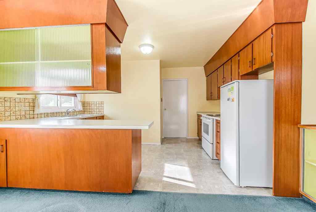 MLS® A2253871 - 1967 15 Avenue SE in Crestwood-Norwood Medicine Hat, Residential